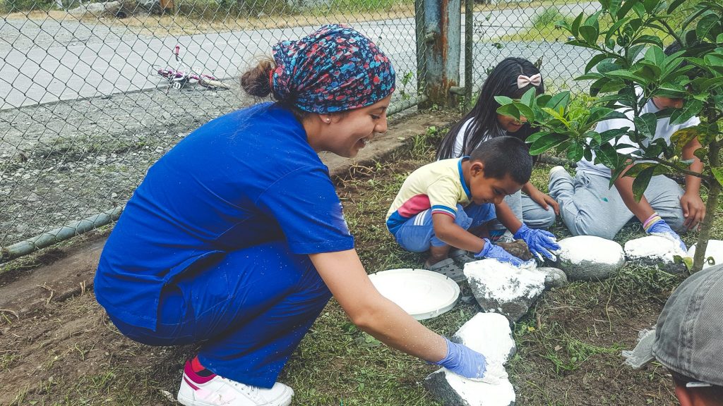 Girl helping a community